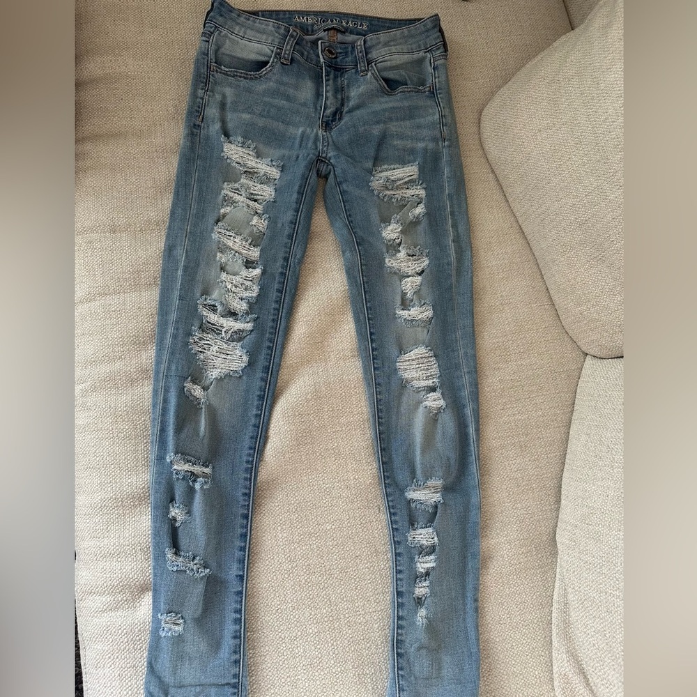 American Eagle Outfitters Light Blue Super Stretch Jeans